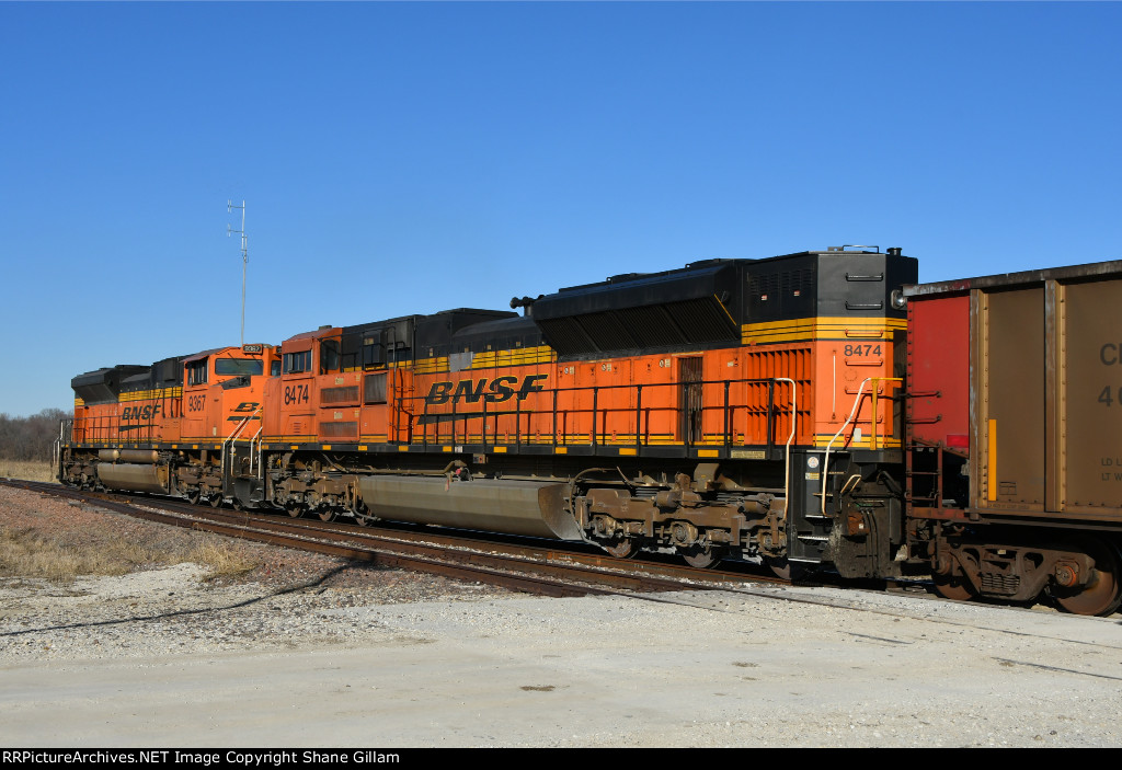 BNSF 8474